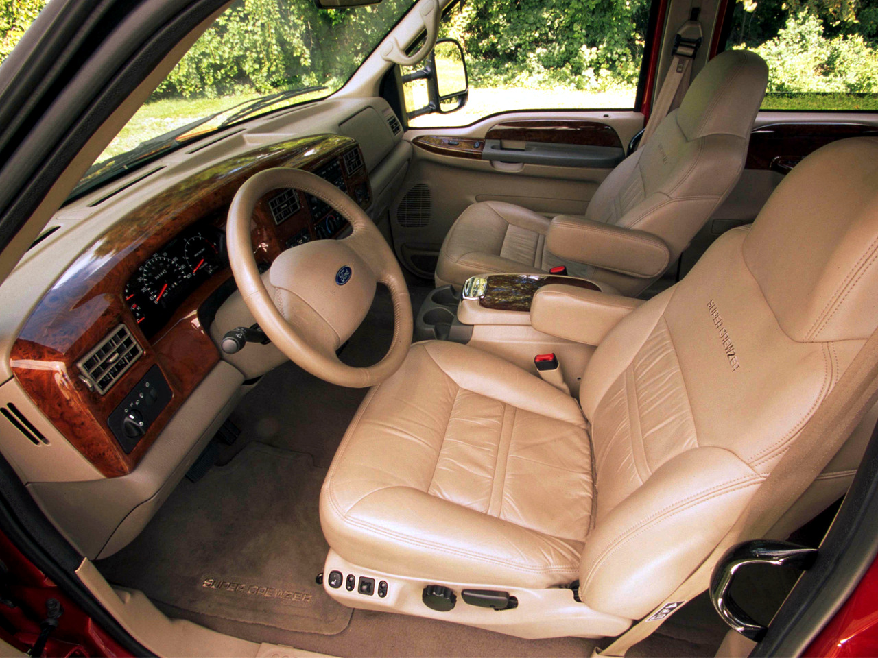 Ford F650 Super Crewzer