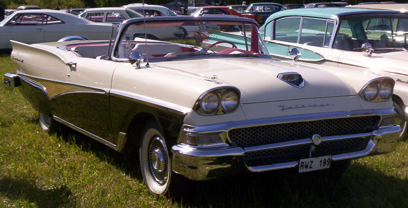 Ford Fairlane 1958
