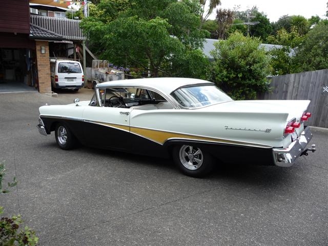 Ford Fairlane 1958