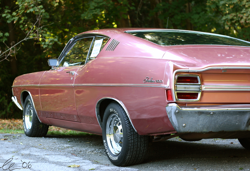 Ford Fairlane 500 Fastback