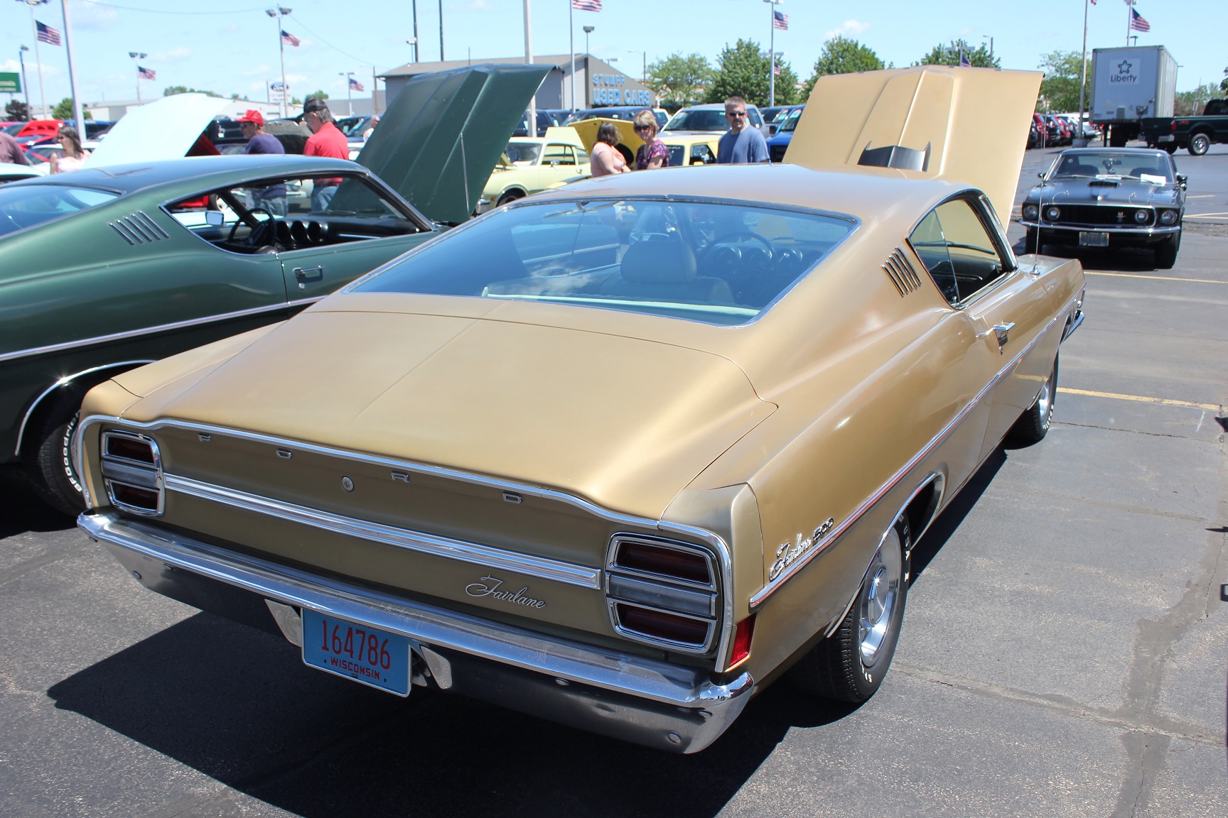 Ford Fairlane 500 Fastback