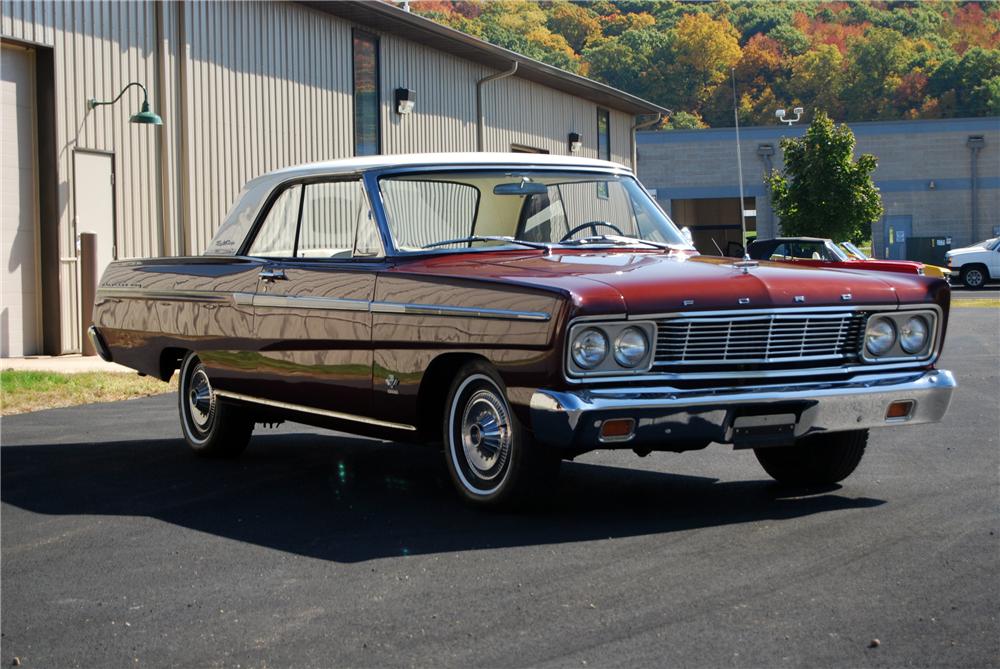 Ford Fairlane Coupe