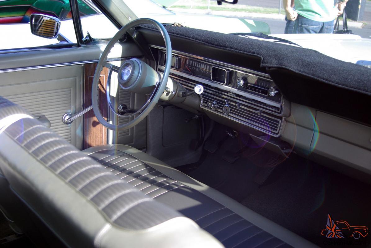 Ford Fairlane Fastback