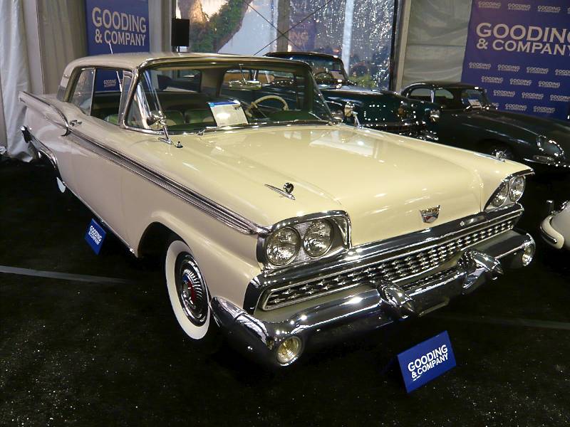 Ford Fairlane Galaxie