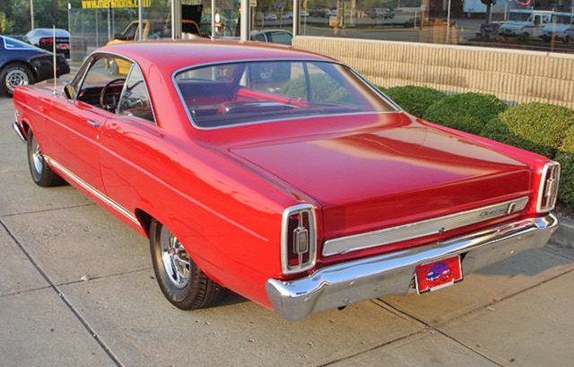 Ford Fairlane Gt
