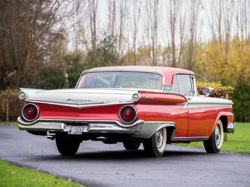 Ford Fairlane Retractable Hardtop