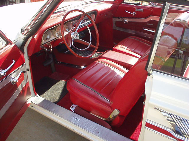 Ford Fairlane Sports Coupe