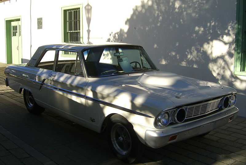 Ford Fairlane Thunderbolt