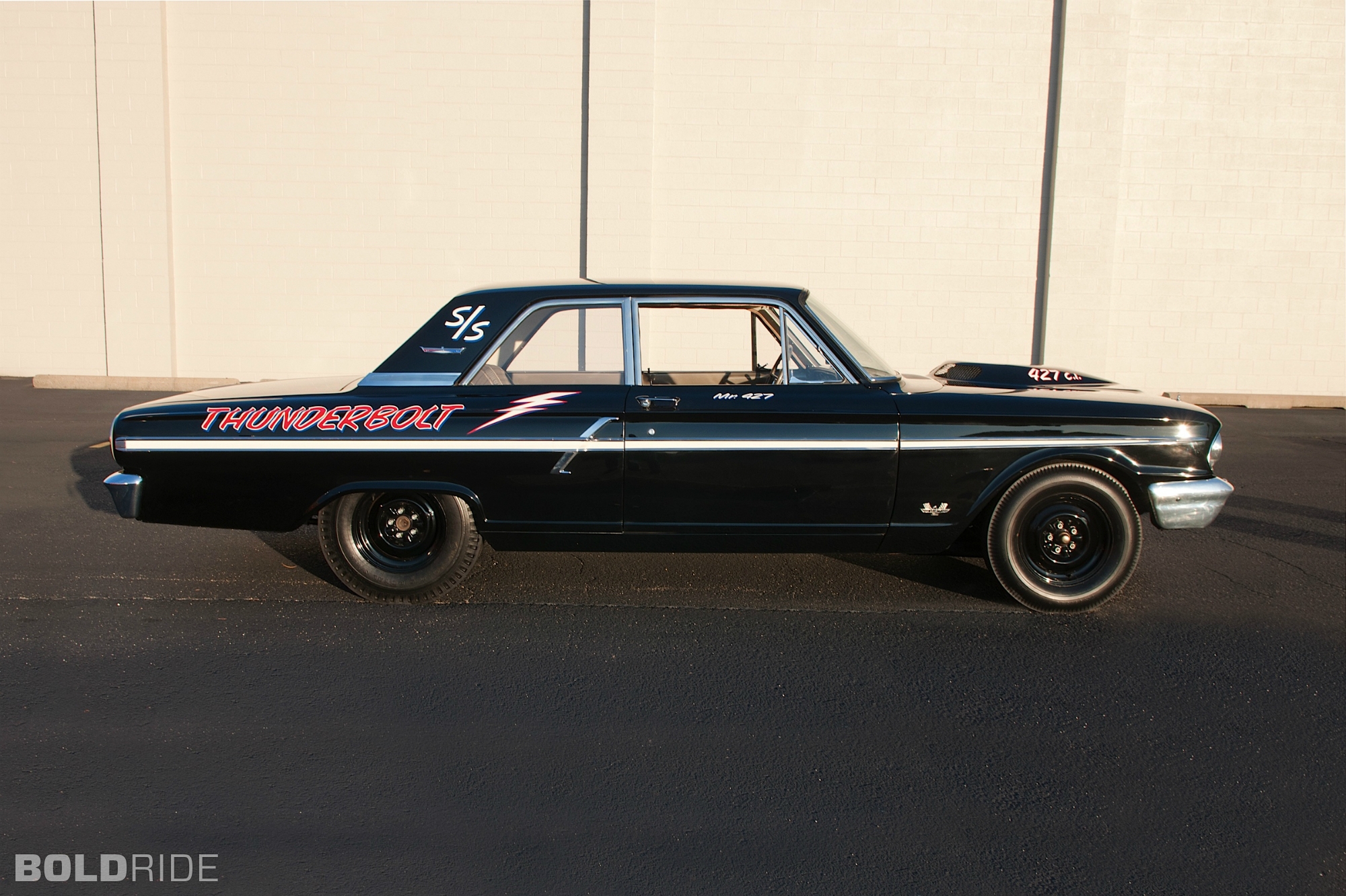 Ford Fairlane Thunderbolt