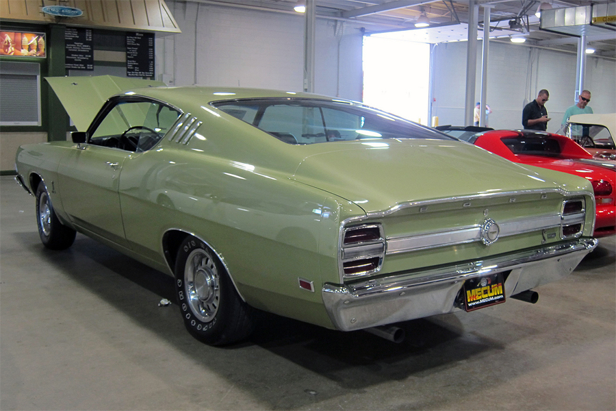 Ford Fairlane Torino