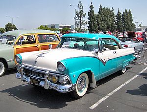 Ford Fairlane Victoria