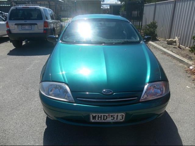 Ford Falcon 1999