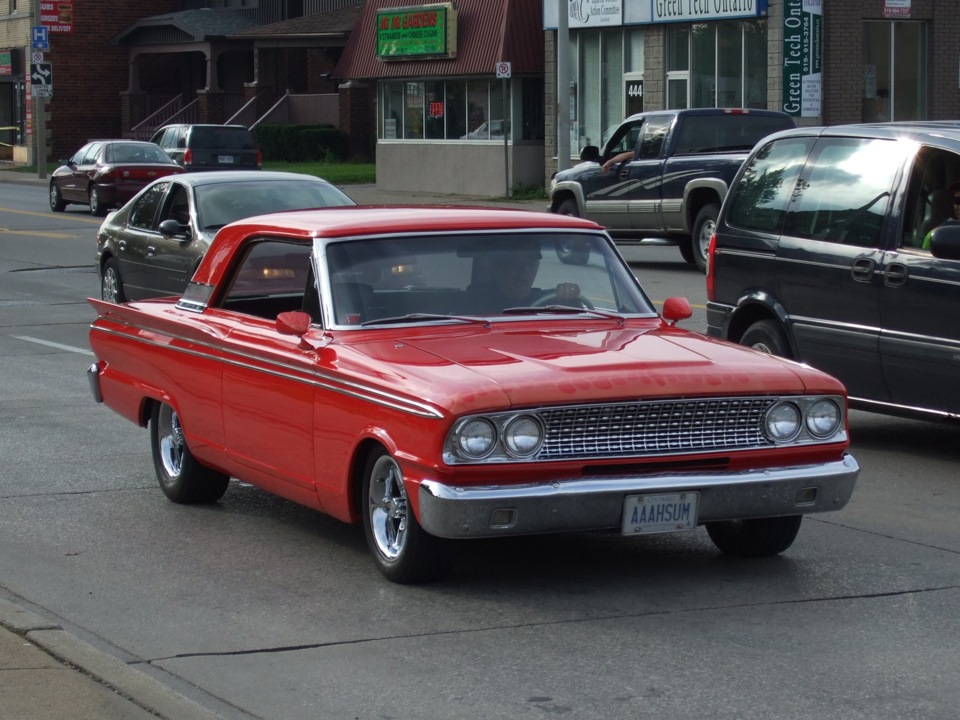 Ford Falcon 500