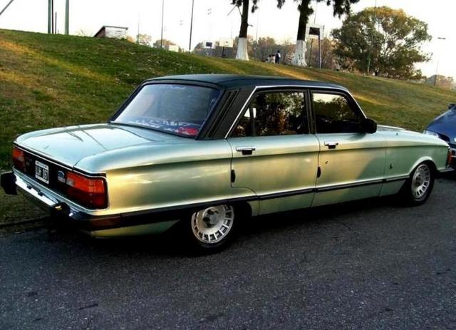 Ford Falcon Ghia