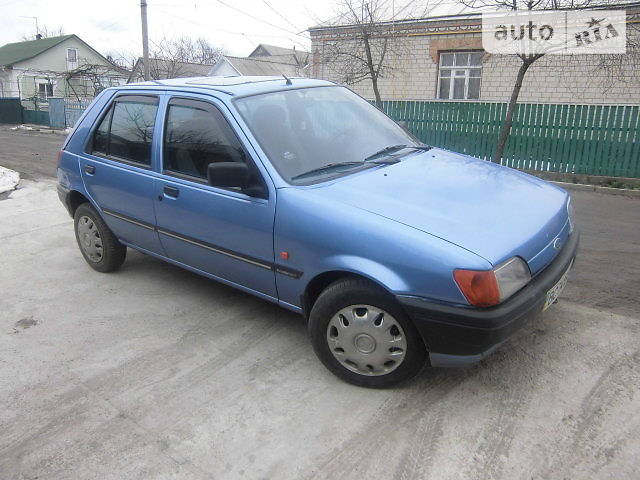 Ford Festiva 1989