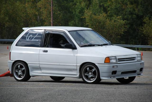 Ford Festiva 1990