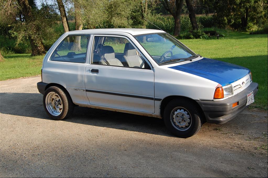Ford Festiva 1993