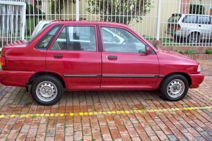 Ford Festiva 1996