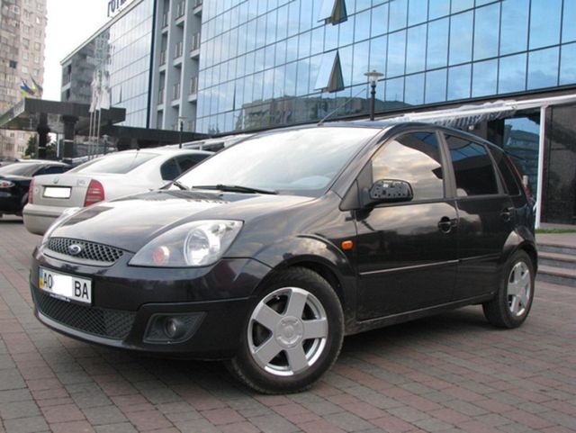 Ford Festiva 2007