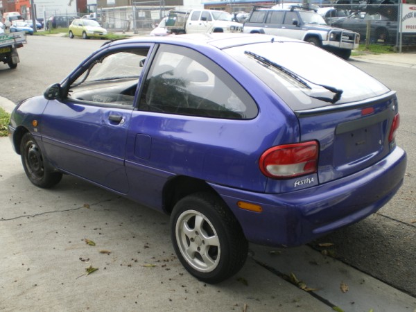 Ford Festiva Trio