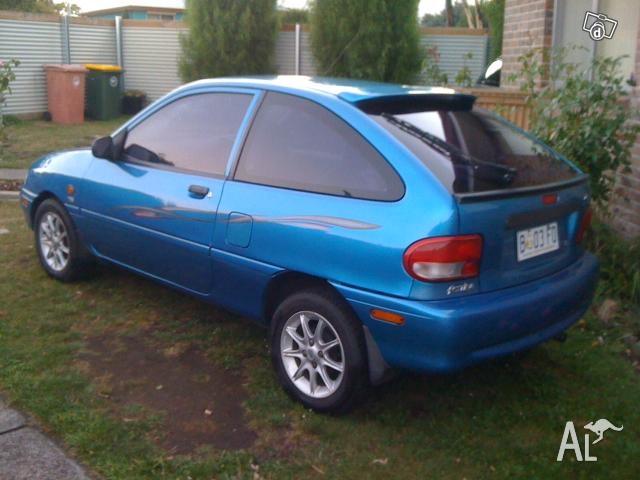Ford Festiva Trio