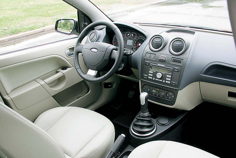 Ford Fiesta 1.6 Ghia