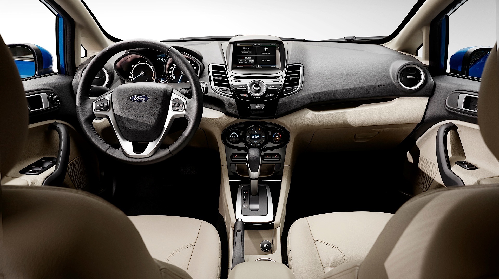 Ford Fiesta 13