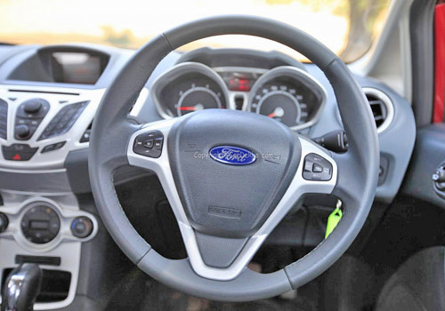 Ford Fiesta 13