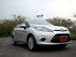 Ford Fiesta 16