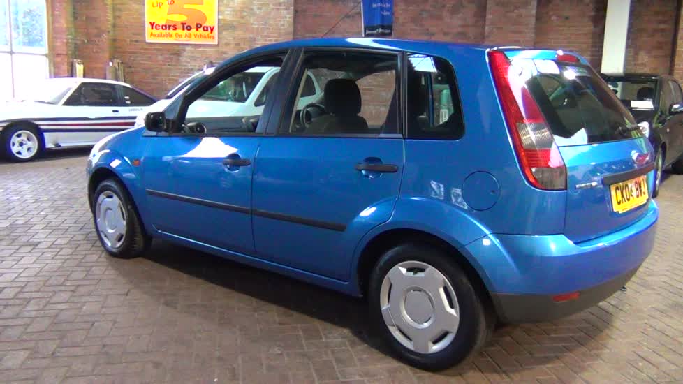 Ford Fiesta Finesse 2004