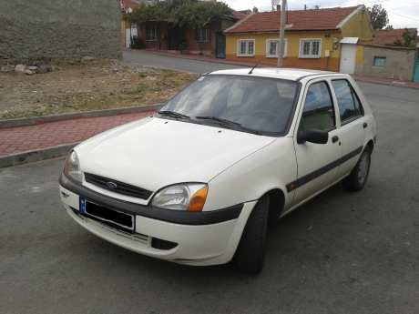 Ford Fiesta Flair