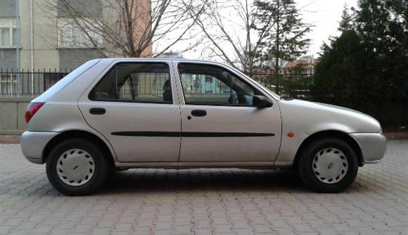 Ford Fiesta Flair