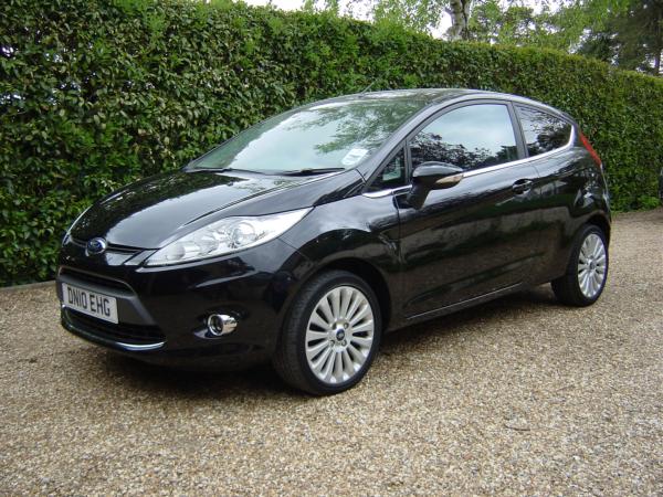 Ford Fiesta Panther Black Ford Fiesta Panther Black