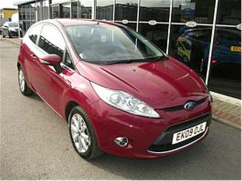 Ford Fiesta Pink