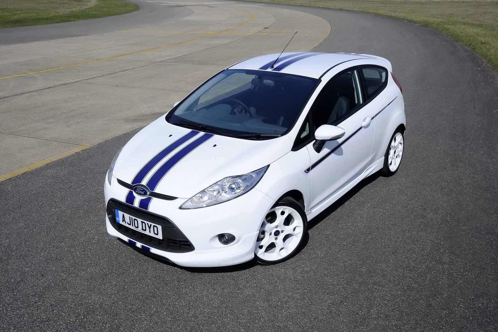 Ford Fiesta S