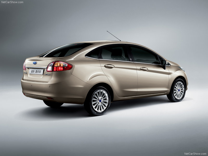 Ford Fiesta Sedan