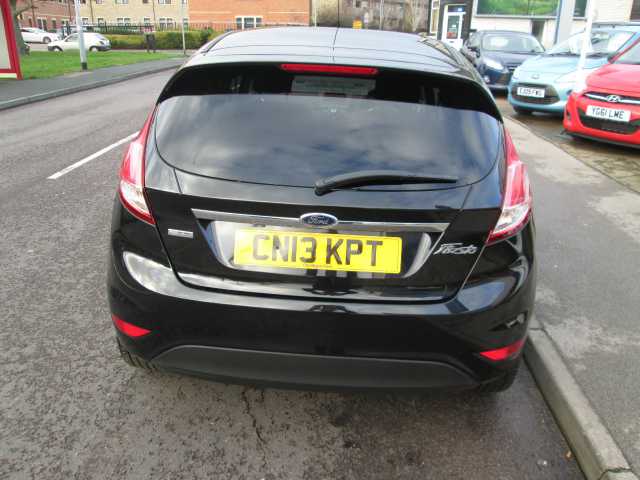 Ford Fiesta Titanium Black