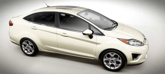 Ford Fiesta Titanium White