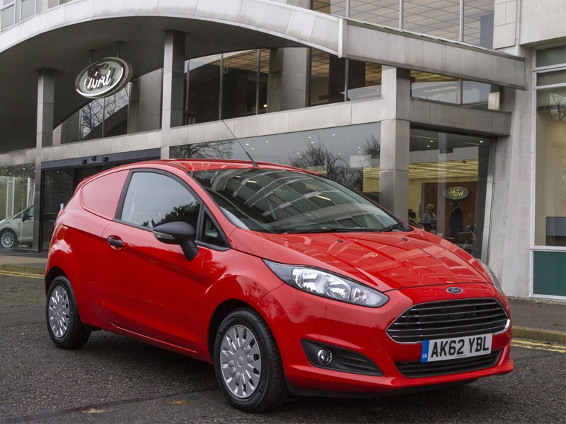 Ford Fiesta Van 2014