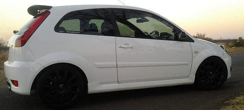 Ford Fiesta White 2013