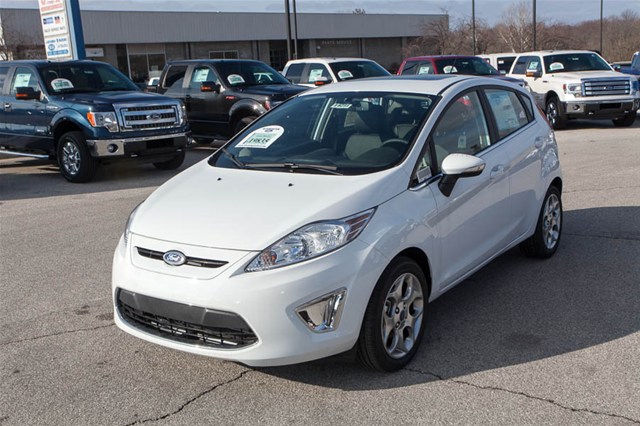 Ford Fiesta White 2014