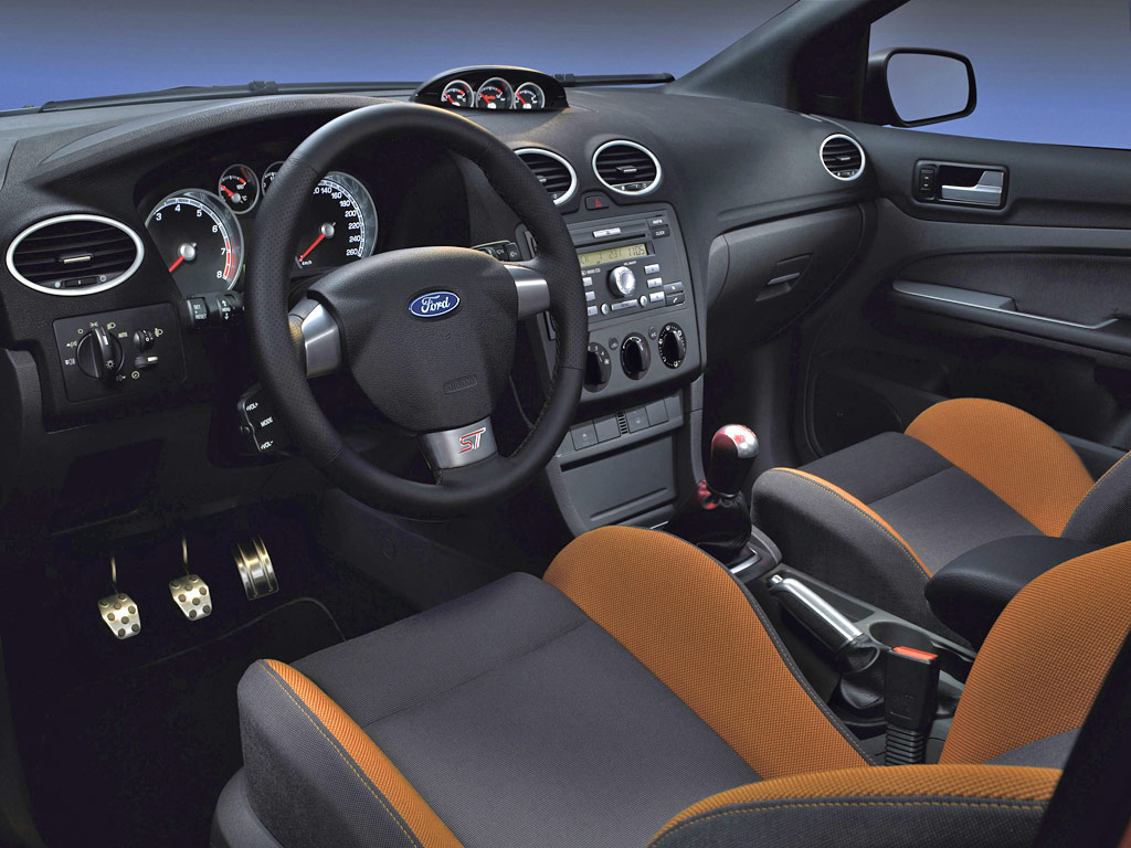 Ford Focus ST 2