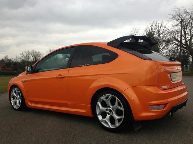 Ford Focus ST 2