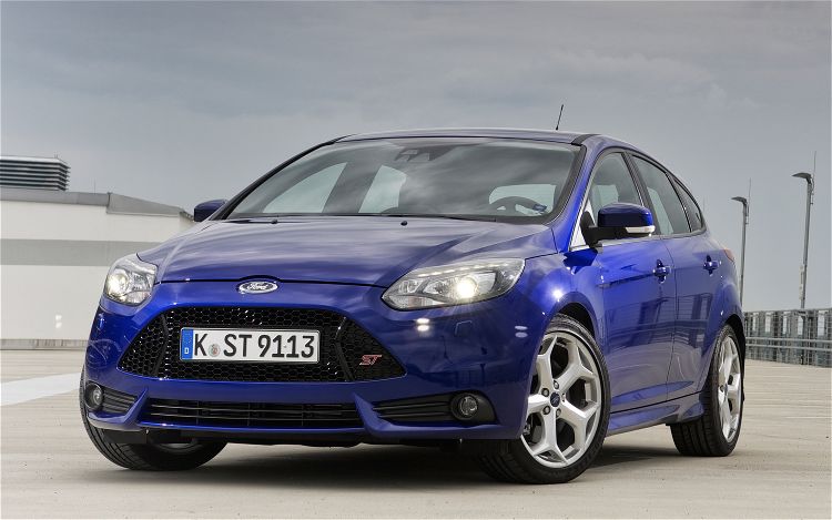 Ford Focus ST blue