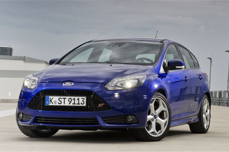 Ford Focus ST blue
