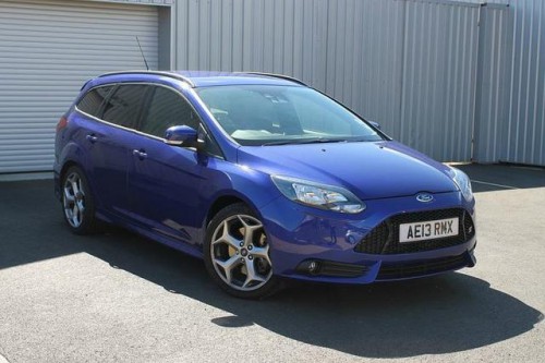 Ford Focus ST blue