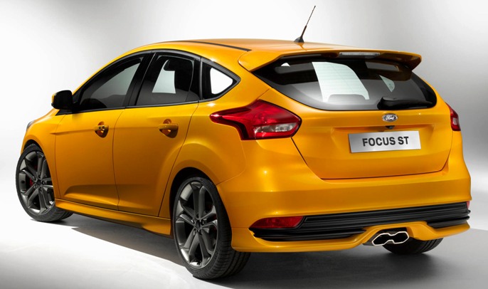 Ford Focus ST silver