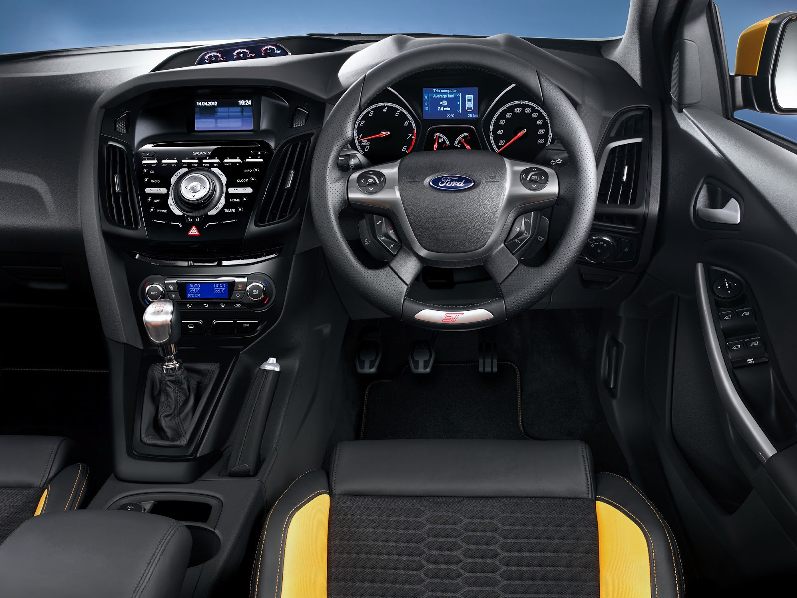 Ford Focus ST Specs