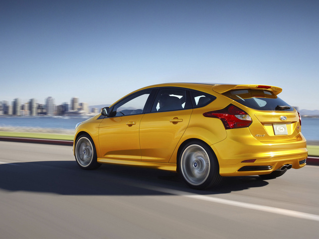 Ford Focus ST Specs