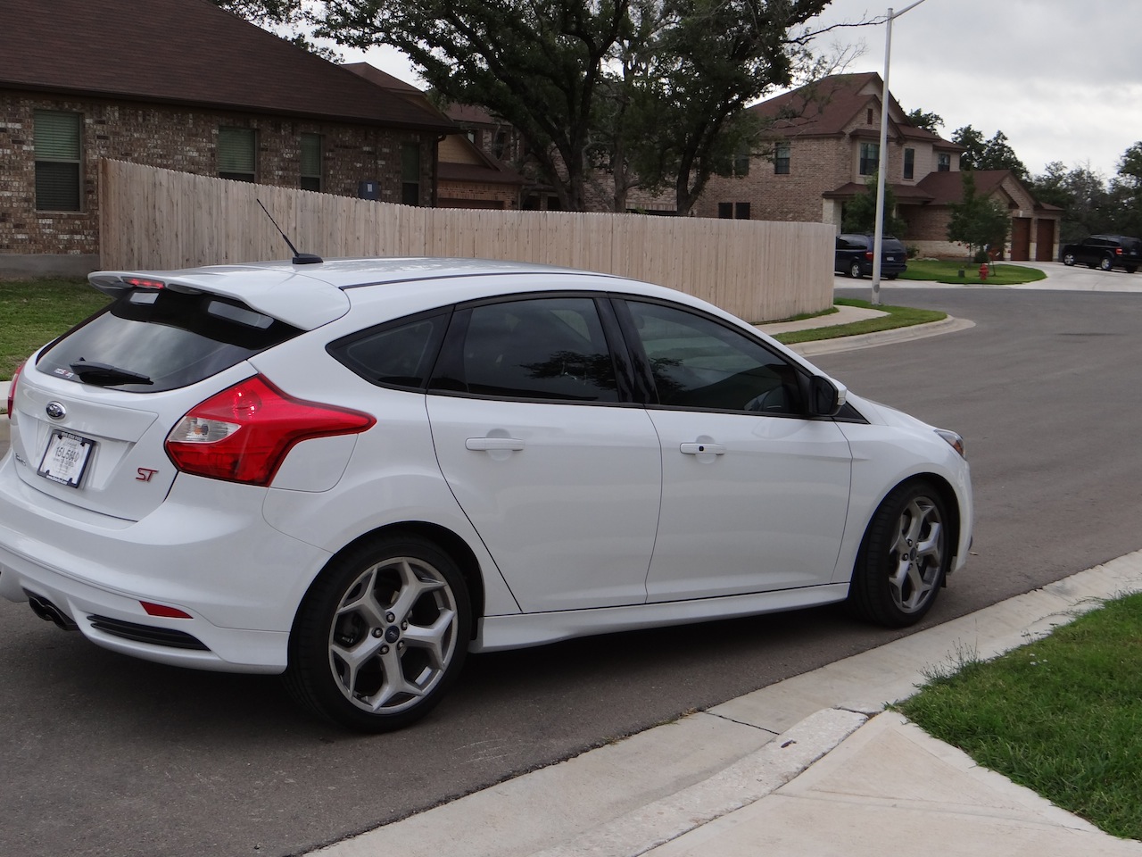 Ford Focus ST white Ford Focus ST white
